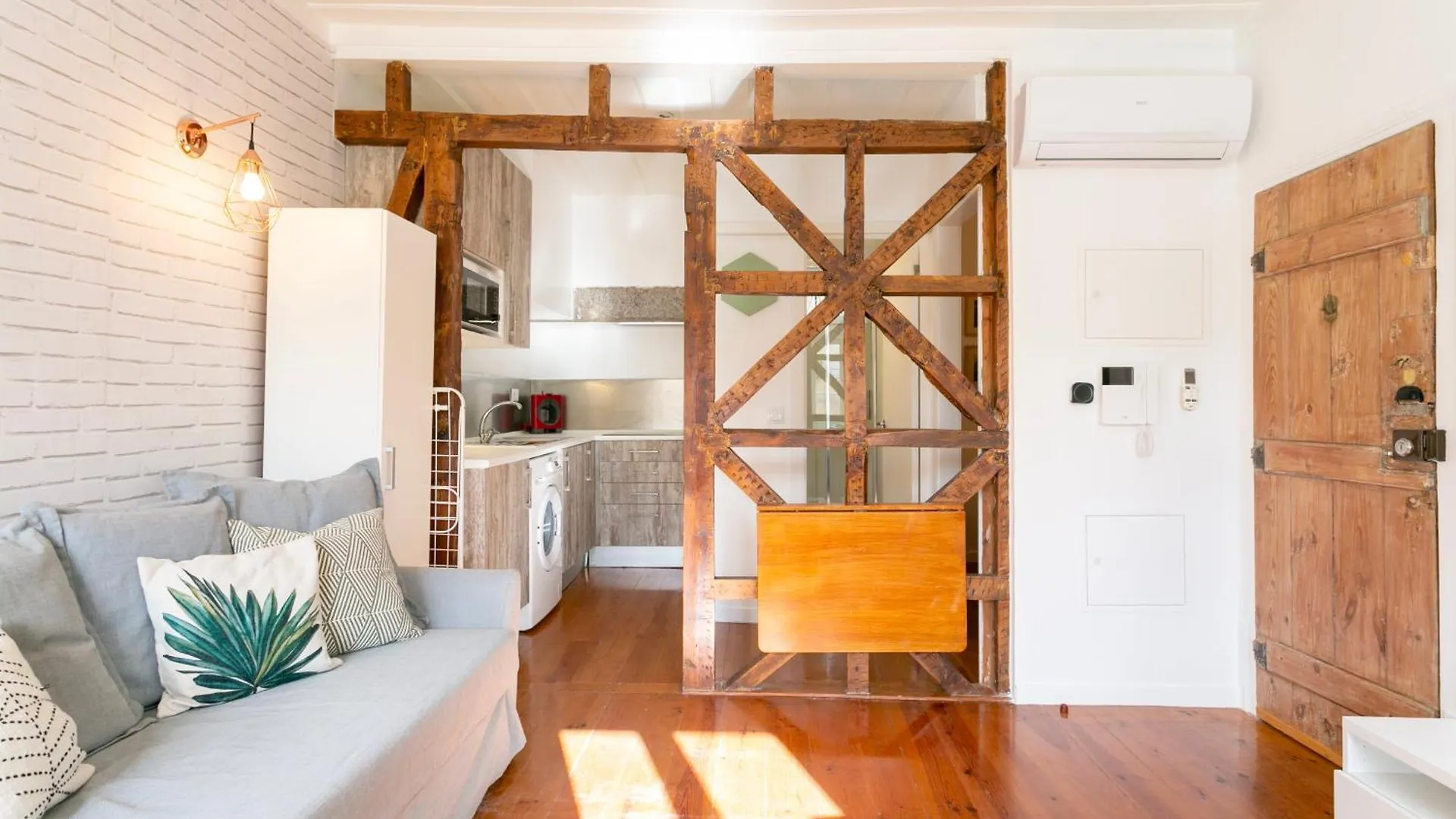 Apartment Cozy 1Bdr Flat In The Trendiest Neighborhood! Lisbon