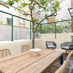 Casa Boma - Modern And Stylish With Private Terrace - Lapa Iv Apartment
